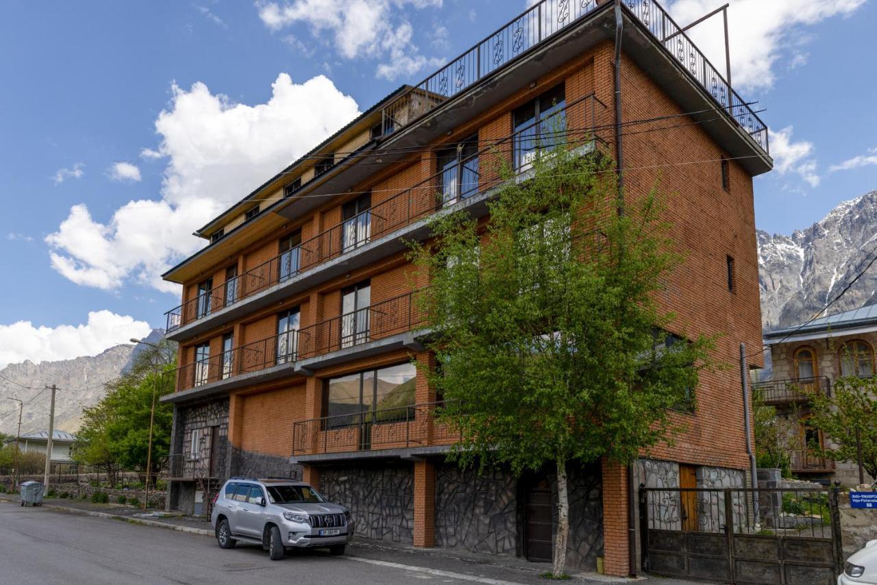 Gp Rooms Stepantsminda Exterior photo